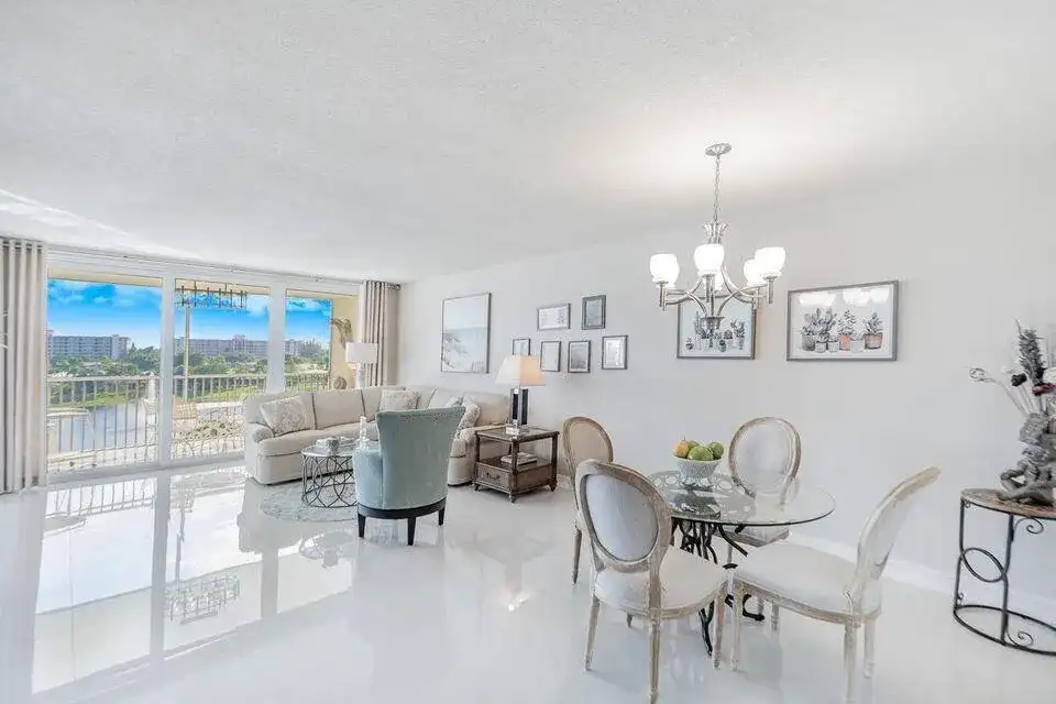 3150 N Course Lane # 510, Pompano Beach FL 33069