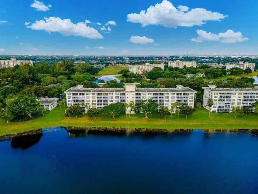 3150 N Course Lane # 510, Pompano Beach FL 33069 photo 3