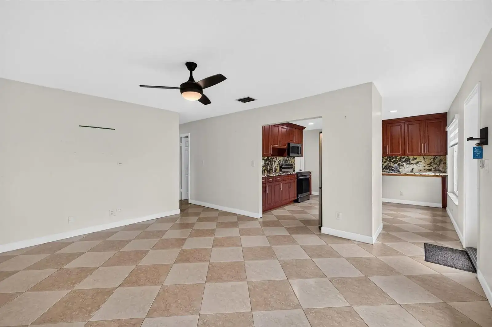 241 NW 49TH Street, Oakland Park FL 33309 photo 4