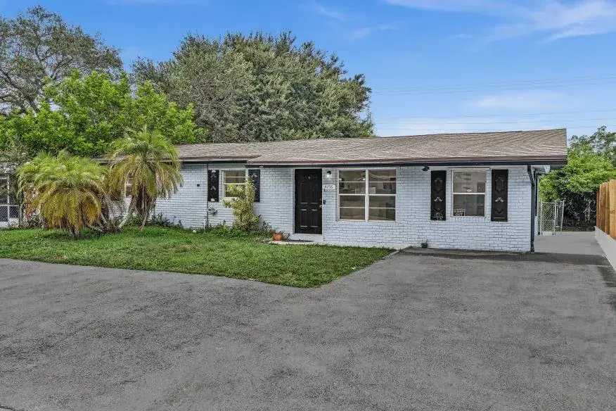 4156 SW 49th Court, Fort Lauderdale FL 33314