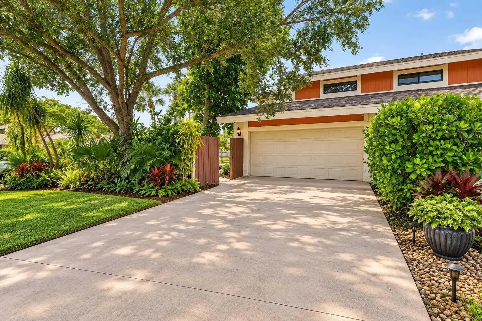 7666 SIERRA Terrace W, Boca Raton FL 33433