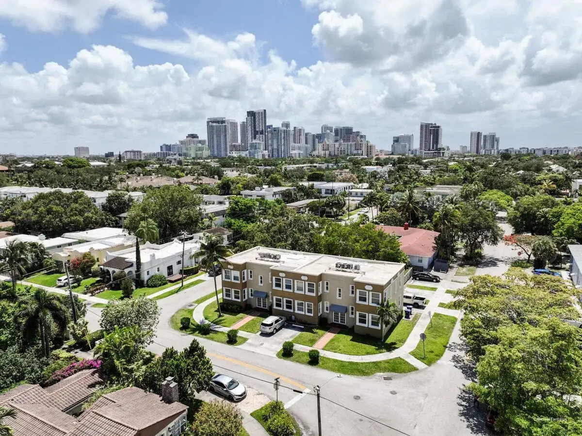 403 NE 16th Avenue Apt 7, Fort Lauderdale FL 33301