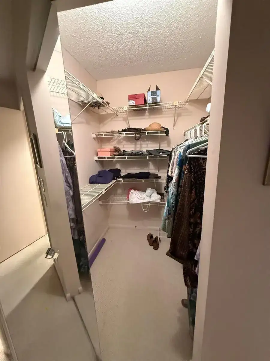 6585 KENSINGTON Lane # 102, Delray Beach FL 33446 photo 4