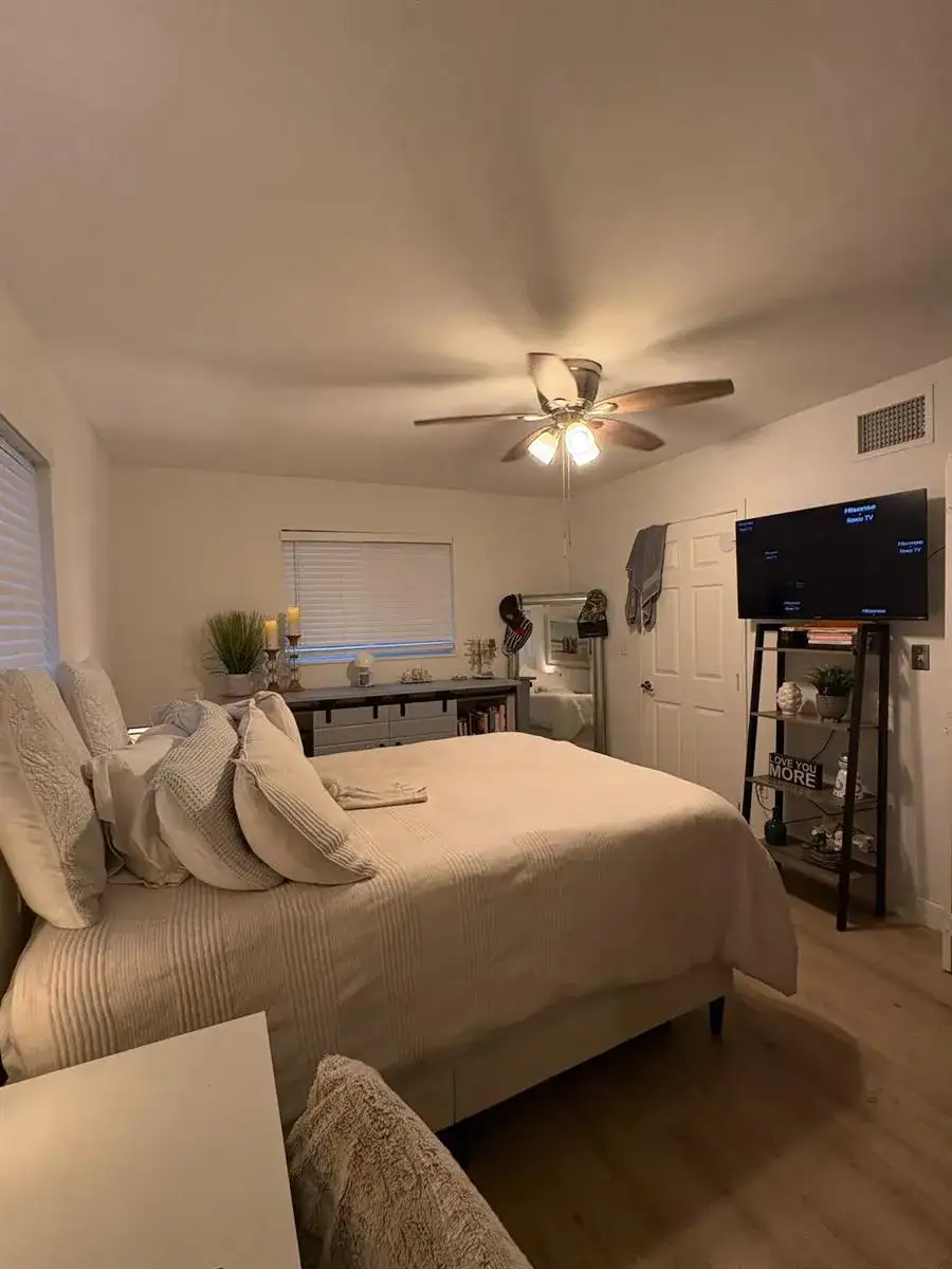 1617 SE 4th Street # 1, Deerfield Beach FL 33441 photo 2