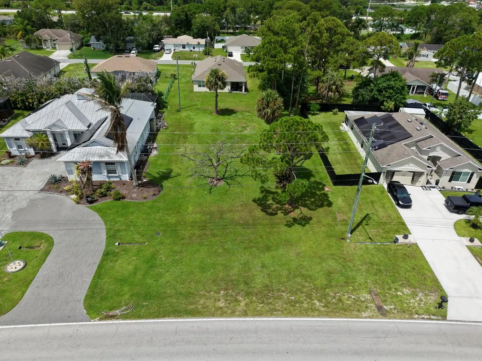 590 NW Bayshore Boulevard, Port St. Lucie FL 34983