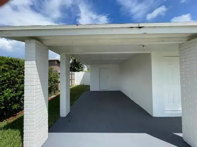 1104 W 24TH Street, Riviera Beach FL 33404 photo 2