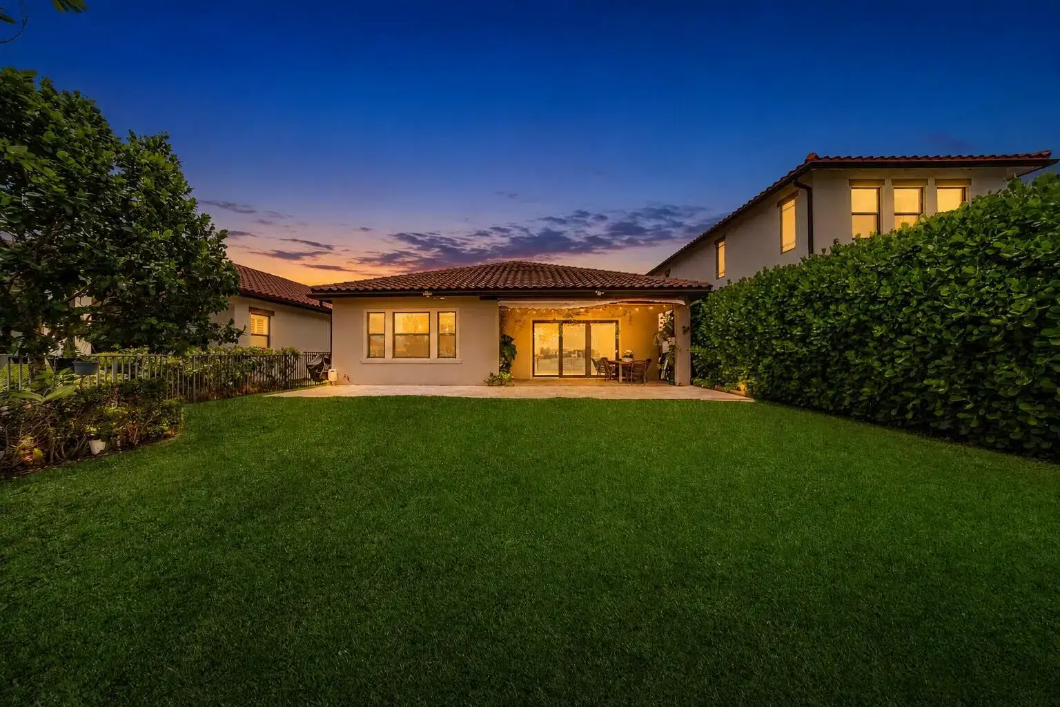 11850 N Baypoint Circle, Parkland FL 33076 photo 3