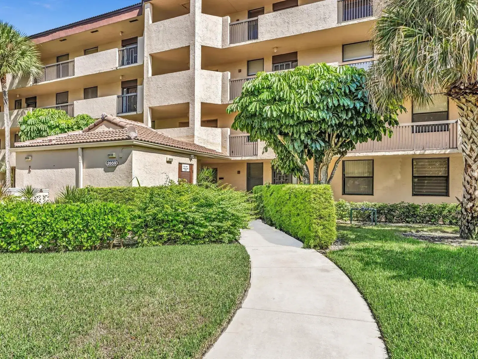 2659 Carambola Circle N # 306, Coconut Creek FL 33066 photo 3