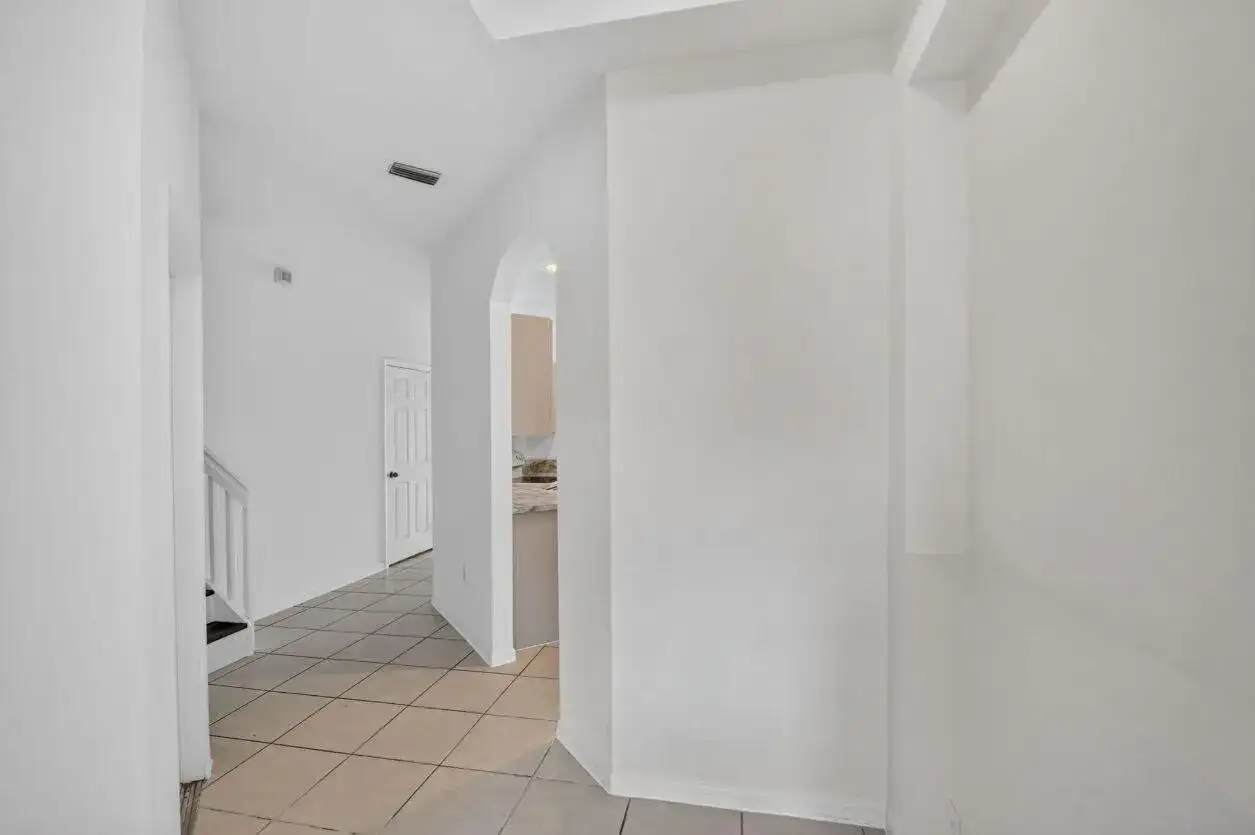 5155 WHITE OLEANDER, West Palm Beach FL 33415 photo 2