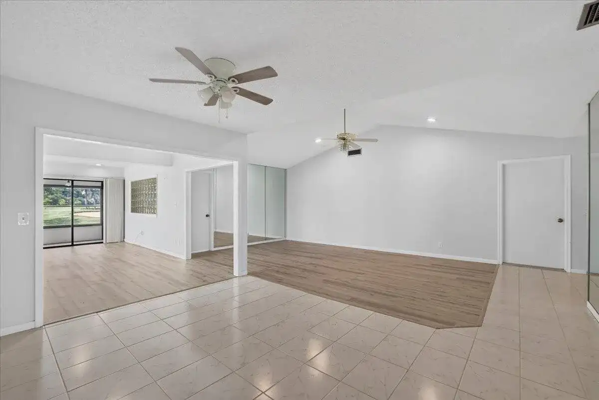 13867 EASTPOINTE Way, Palm Beach Gardens FL 33418 photo 4