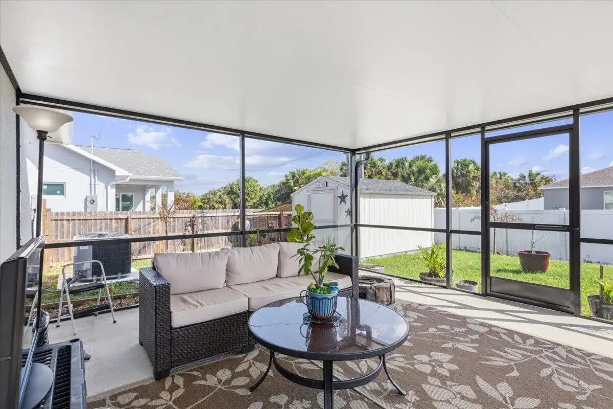 542 MIMOSA Street SW, Palm Bay FL 32908 photo 2