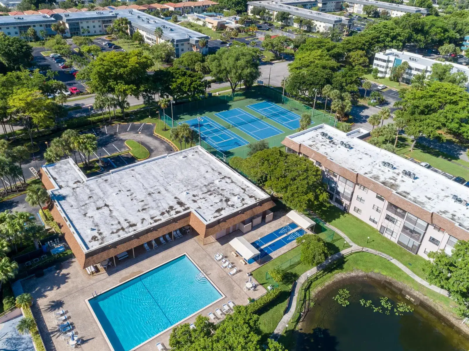 4955 E SABAL PALM Boulevard # 107, Tamarac FL 33319 photo 3