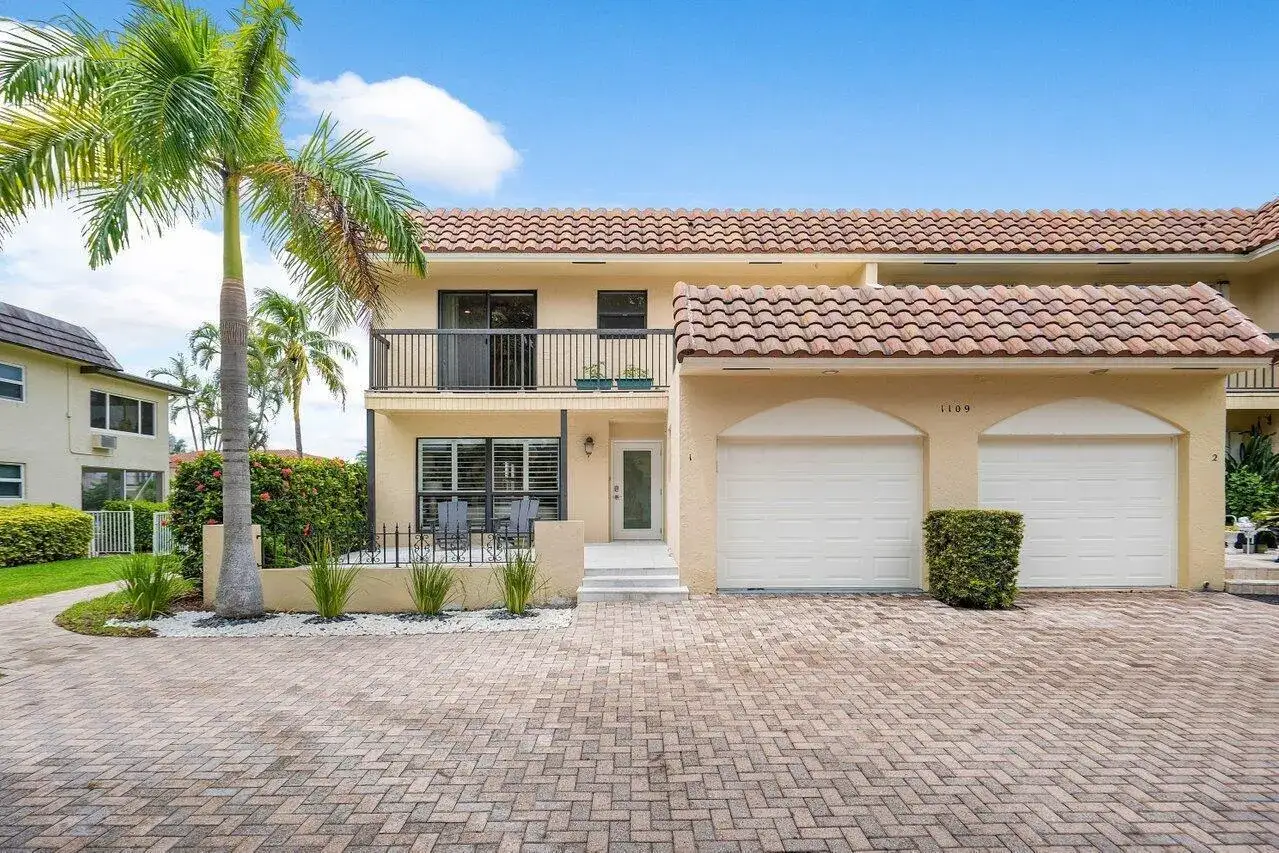 1109 Bel Air Drive # 1, Highland Beach FL 33487