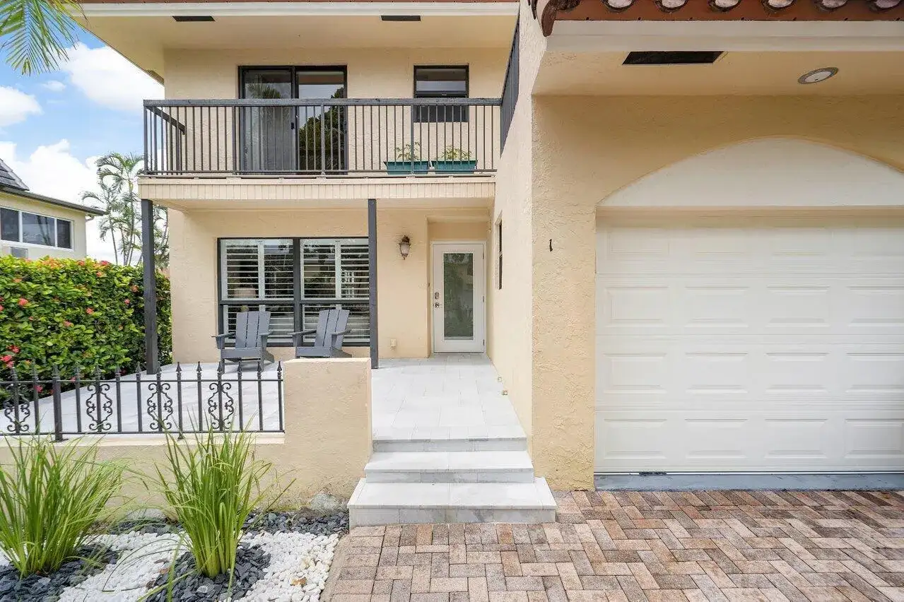 1109 Bel Air Drive # 1, Highland Beach FL 33487 photo 2