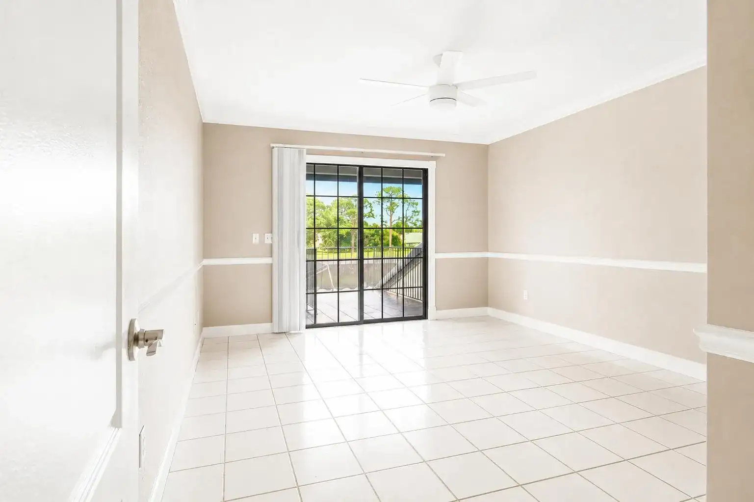 1157 SW Mirror Lake Cove, Port St. Lucie FL 34986 photo 4