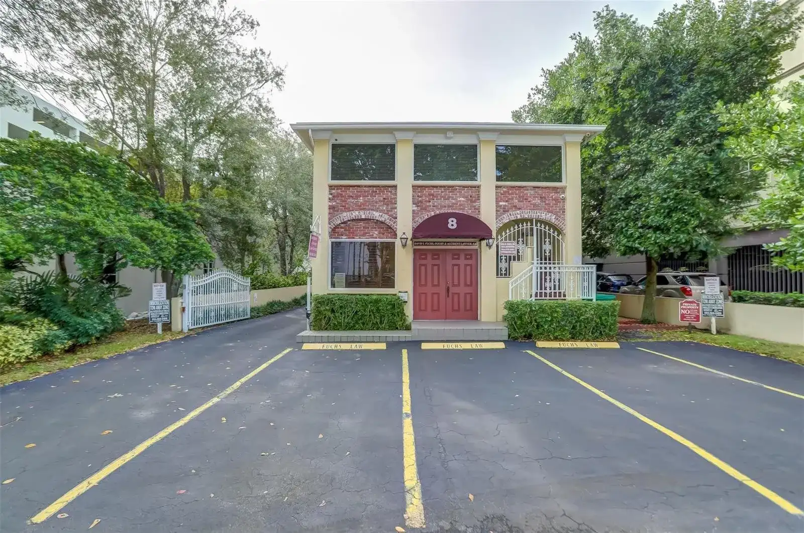8 SE 8TH Street, Fort Lauderdale FL 33316 photo 2