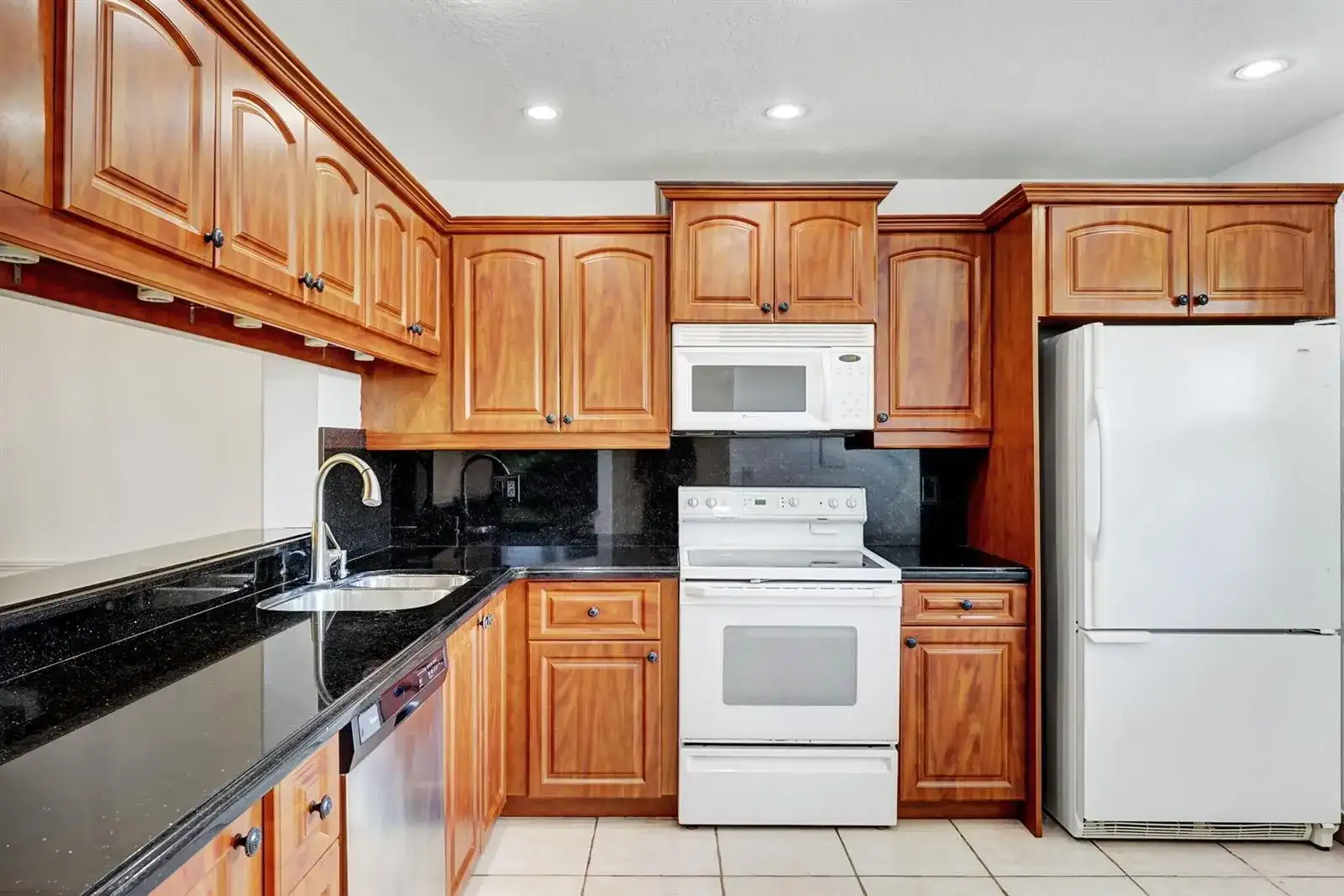 6372 BOCA Circle, Boca Raton FL 33433 photo 3