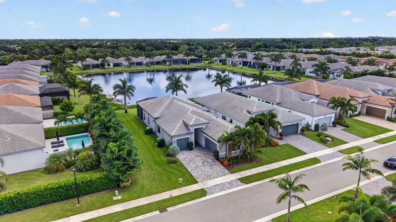 11364 VIRGINIA PINE Court, Boynton Beach FL 33473 photo 3
