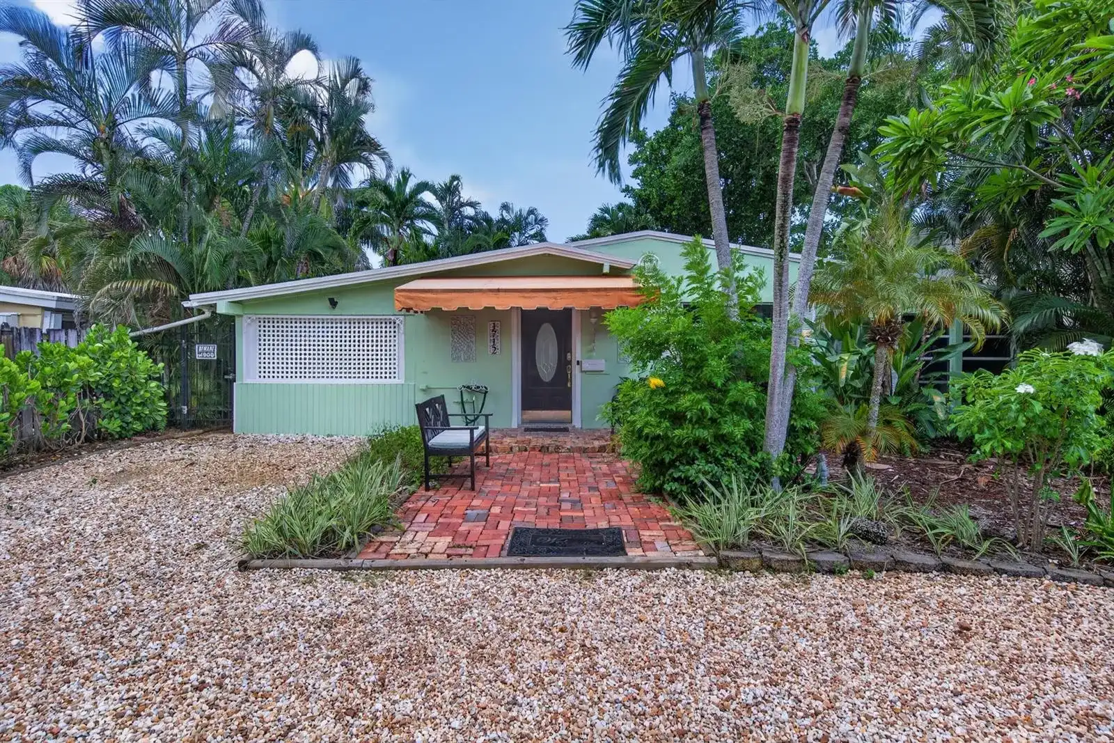 1712 NE 16th Avenue, Fort Lauderdale FL 33305