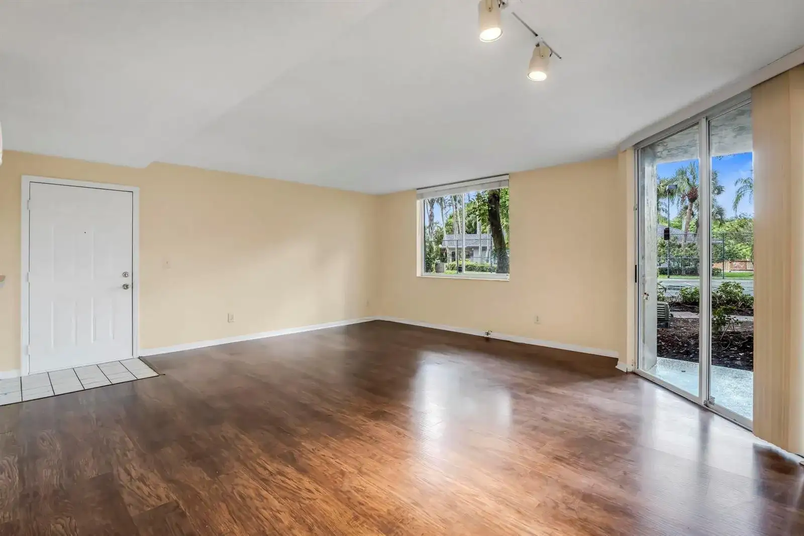 3985 W MCNAB Road # A108, Pompano Beach FL 33069 photo 4
