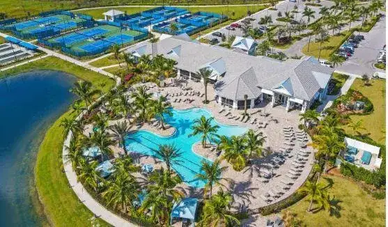 13802 SW GINGERLINE Drive, Port St. Lucie FL 34987 photo 3