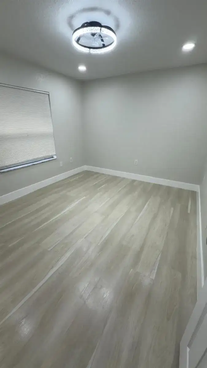 618 SW 14th Terrace Apt 4, Fort Lauderdale FL 33312 photo 2