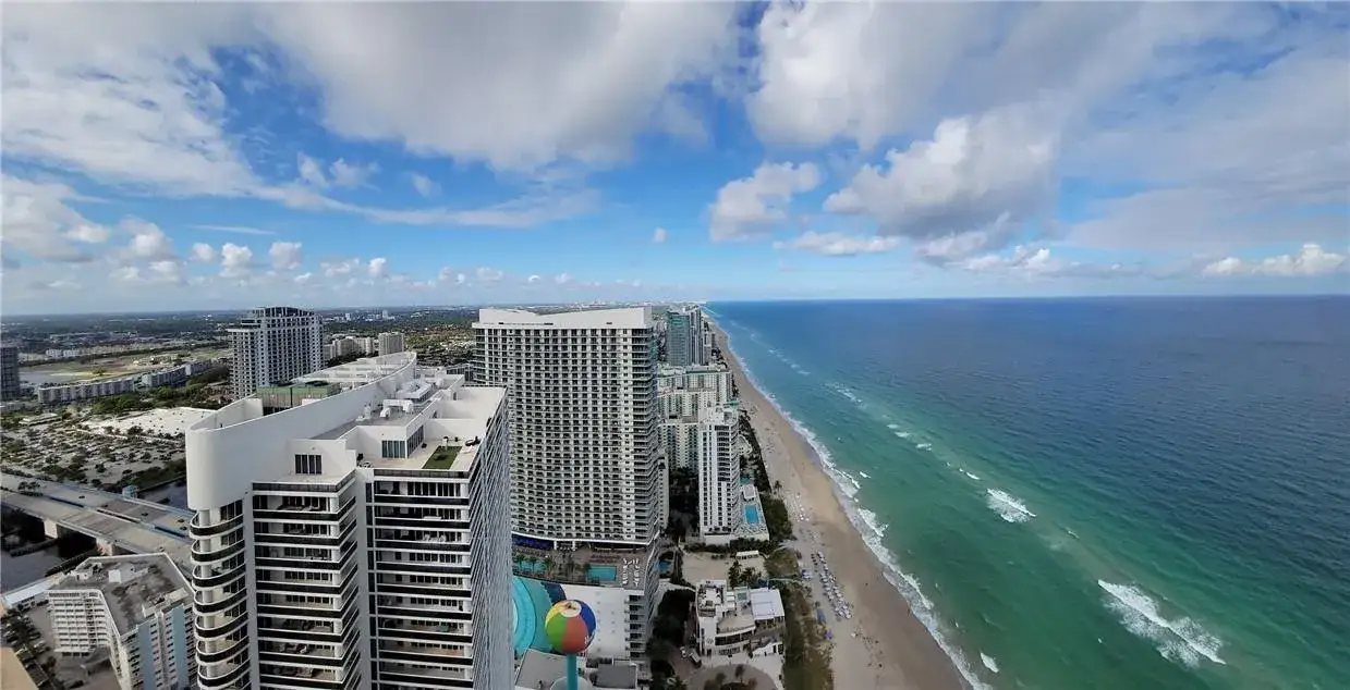 1830 S OCEAN Drive # 5111, Hallandale Beach FL 33009
