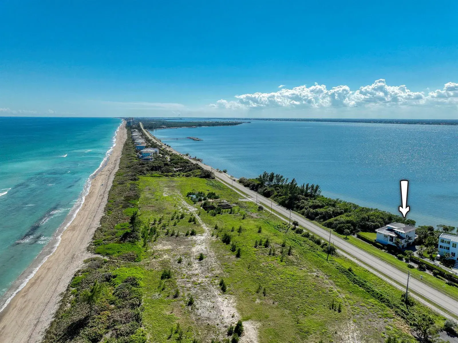 7683 Pelican Pointe Drive, Jensen Beach FL 34957