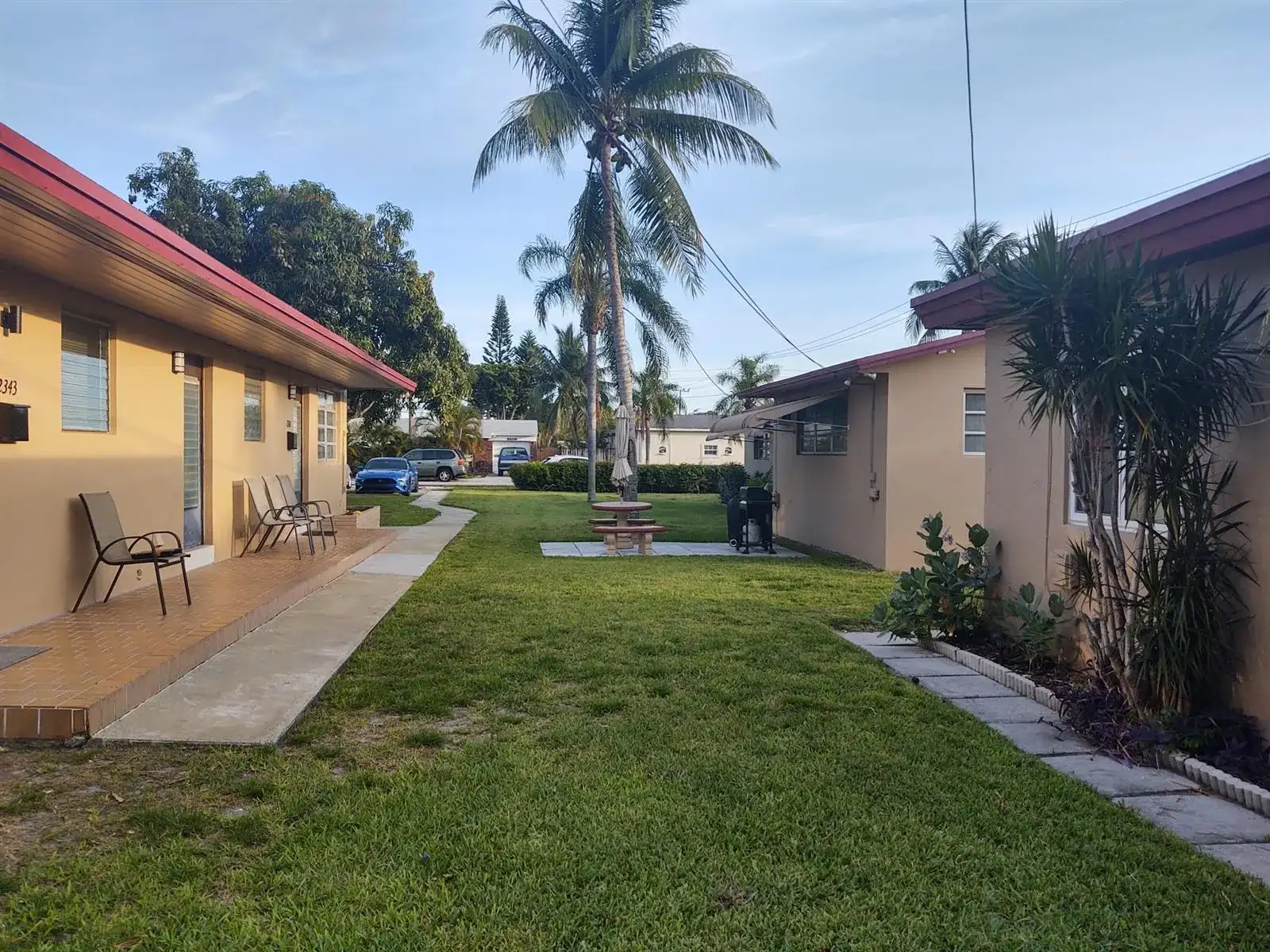2347 Harding Street, Hollywood FL 33020 photo 3