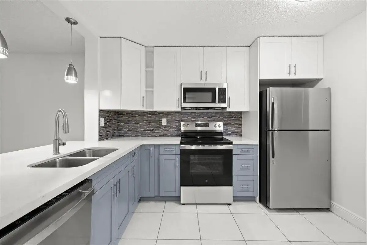 3000 NW 42nd Avenue # B201, Coconut Creek FL 33066 photo 4