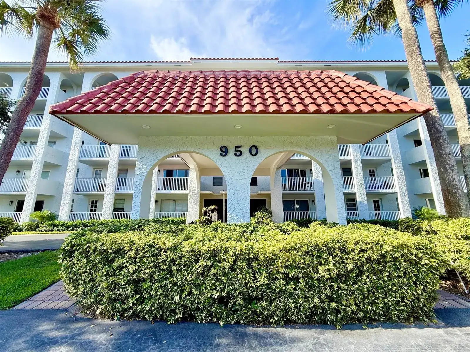 950 Ponce De Leon Road # 104, Boca Raton FL 33432