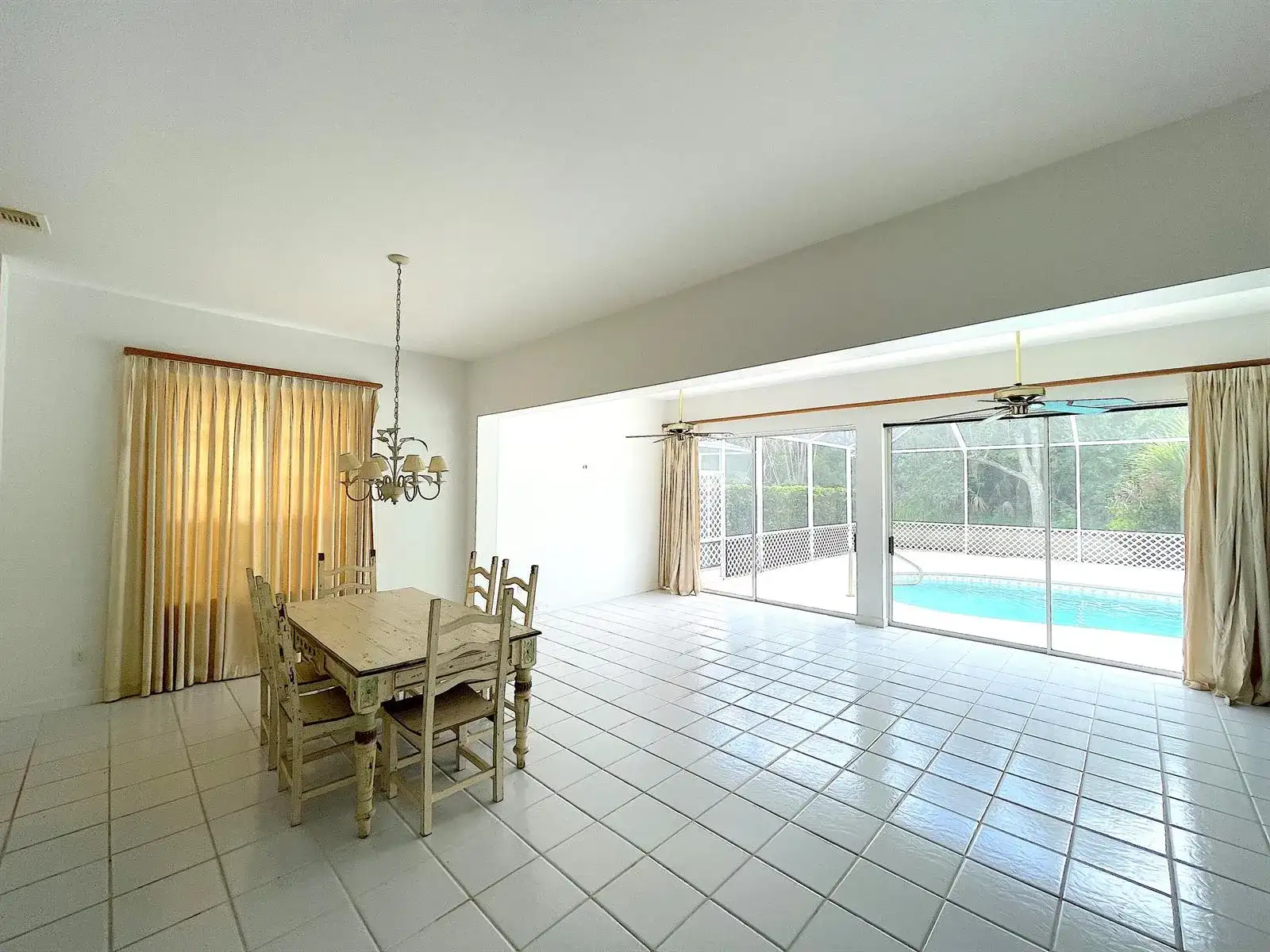 9437 POINCIANA Court, Fort Pierce FL 34951 photo 3