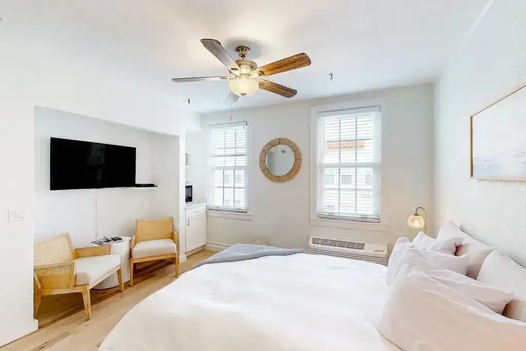 235 Sunrise Avenue # 3215, Palm Beach FL 33480 photo 3