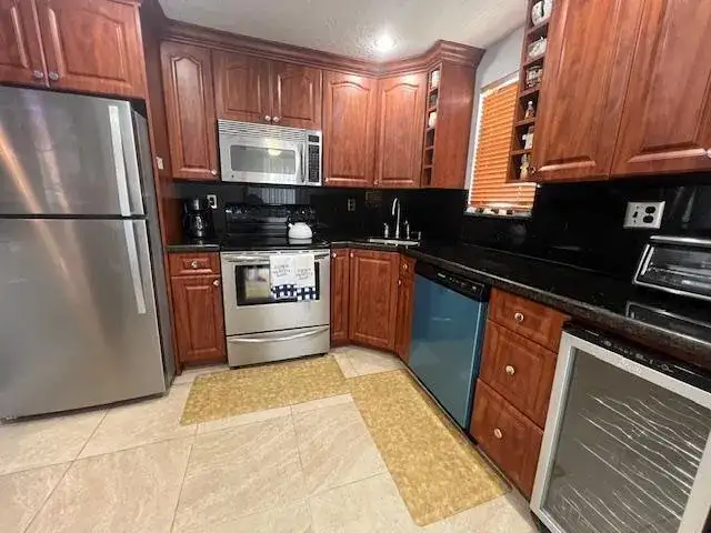 9300 SW 8TH Street # 403, Boca Raton FL 33428 photo 2