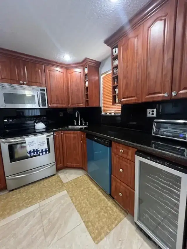 9300 SW 8TH Street # 403, Boca Raton FL 33428 photo 4