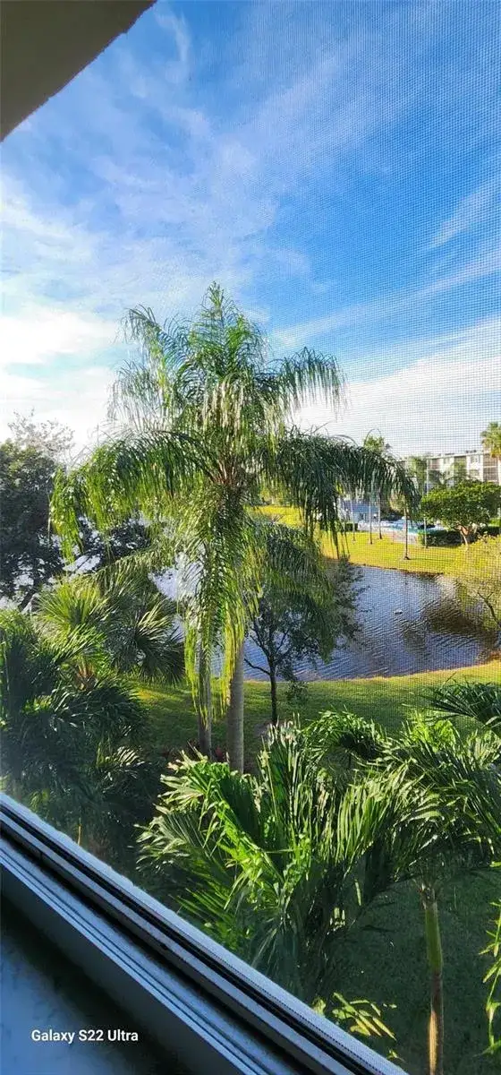 2104 S Cypress Bend Drive # 406, Pompano Beach FL 33069