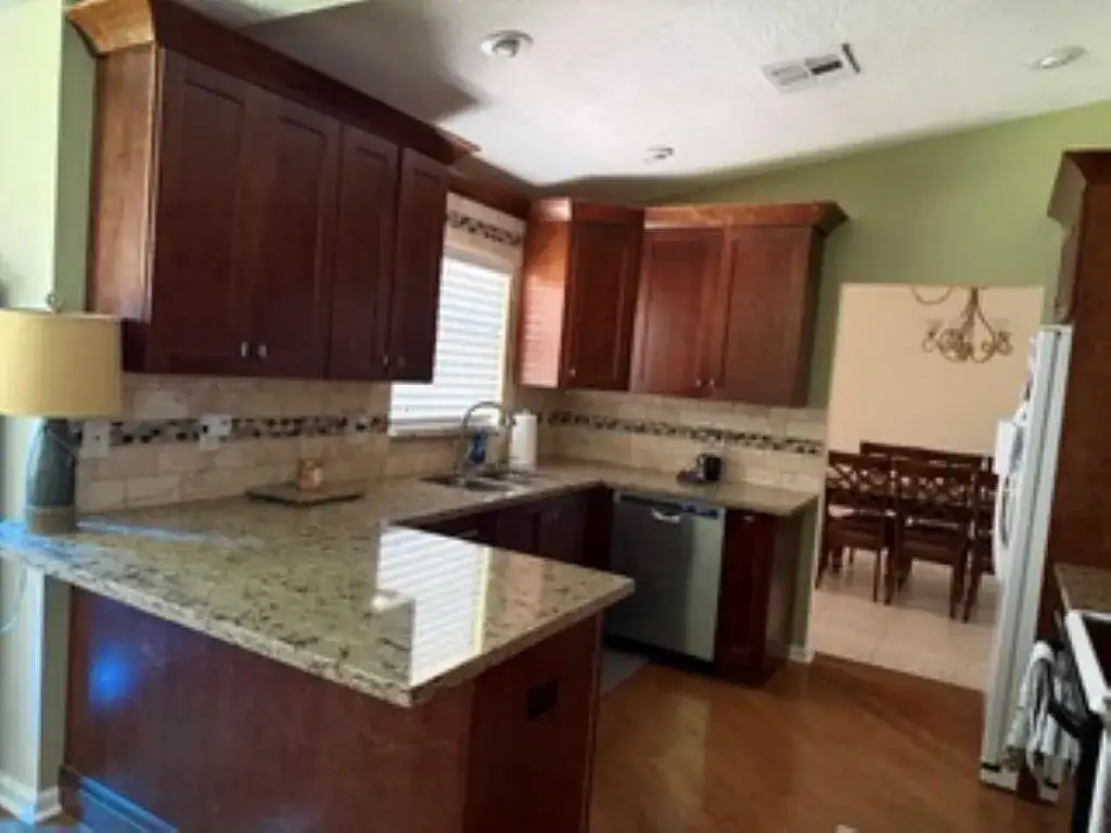 102 SAND PINE Way, Royal Palm Beach FL 33411 photo 4