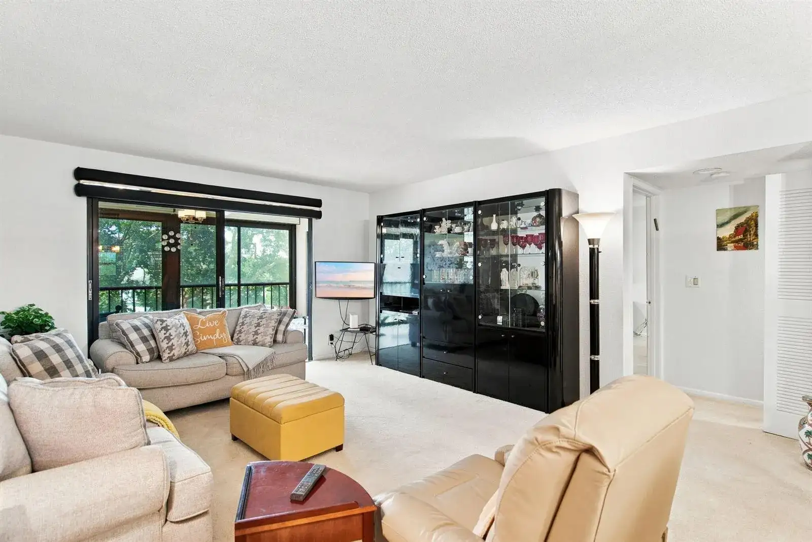 7290 Kinghurst Drive # 403, Delray Beach FL 33446 photo 4