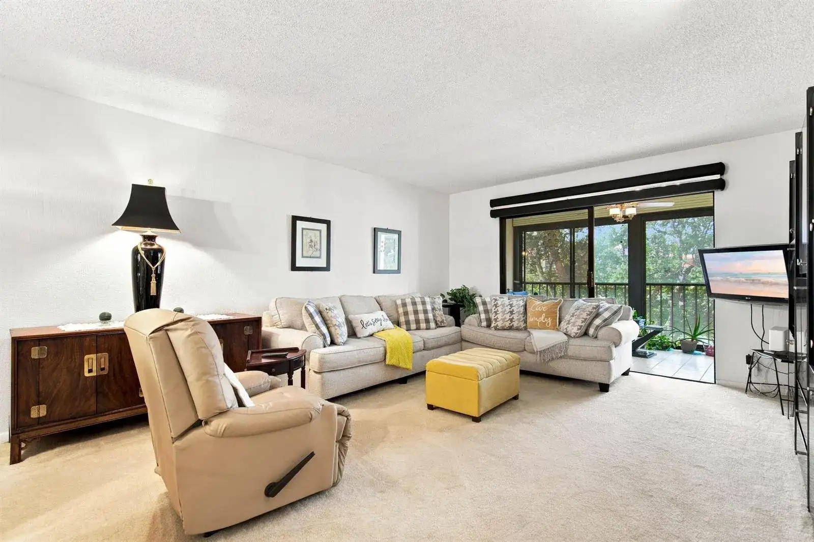 7290 Kinghurst Drive # 403, Delray Beach FL 33446 photo 5