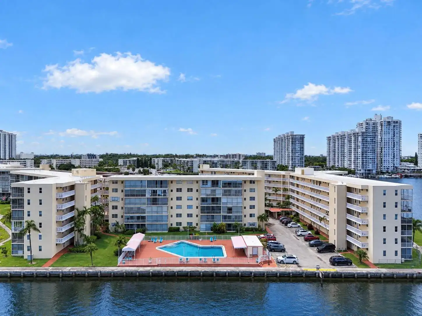 2999 POINT EAST Drive # C109, Aventura FL 33160