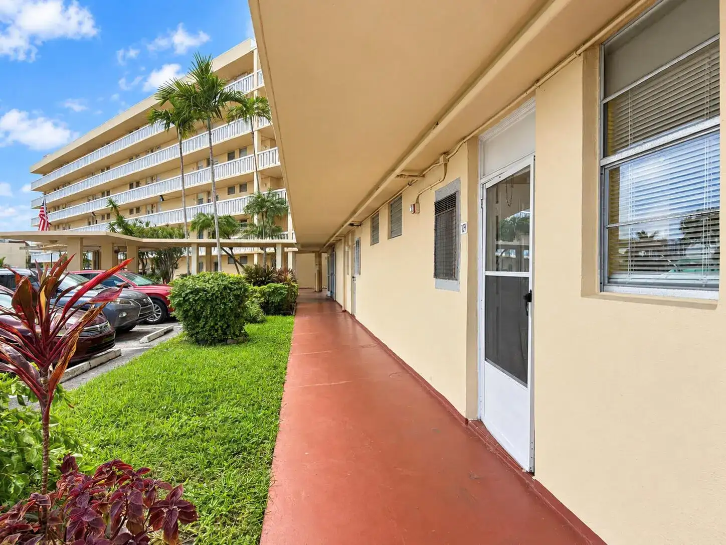 2999 POINT EAST Drive # C109, Aventura FL 33160 photo 3