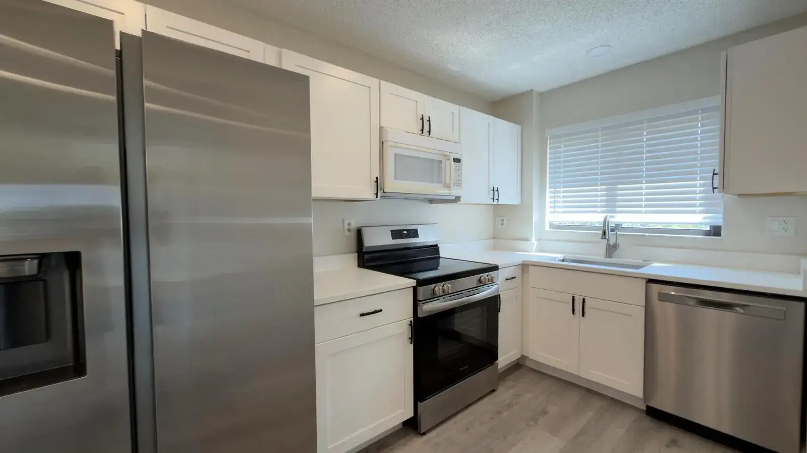 160 BELLA VISTA Court N # 60, Jupiter FL 33477 photo 3
