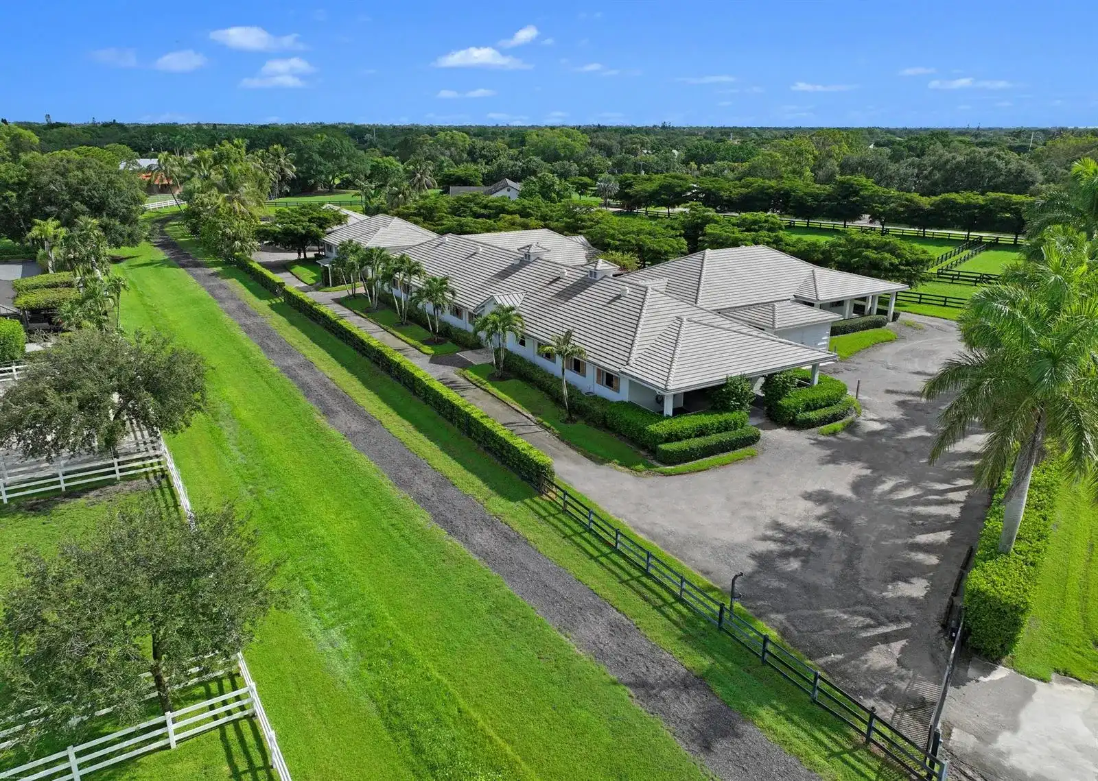 2389 KING Terrace, Wellington FL 33414