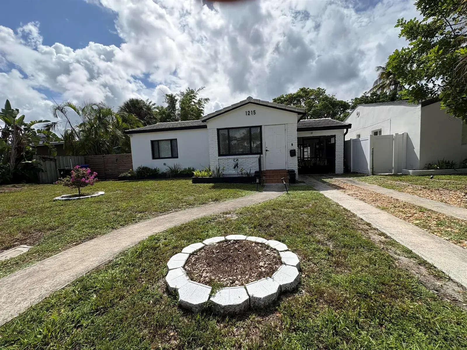 1215 NE 16TH Terrace, Fort Lauderdale FL 33304