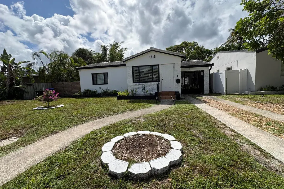 1215 NE 16TH Terrace, Fort Lauderdale FL 33304