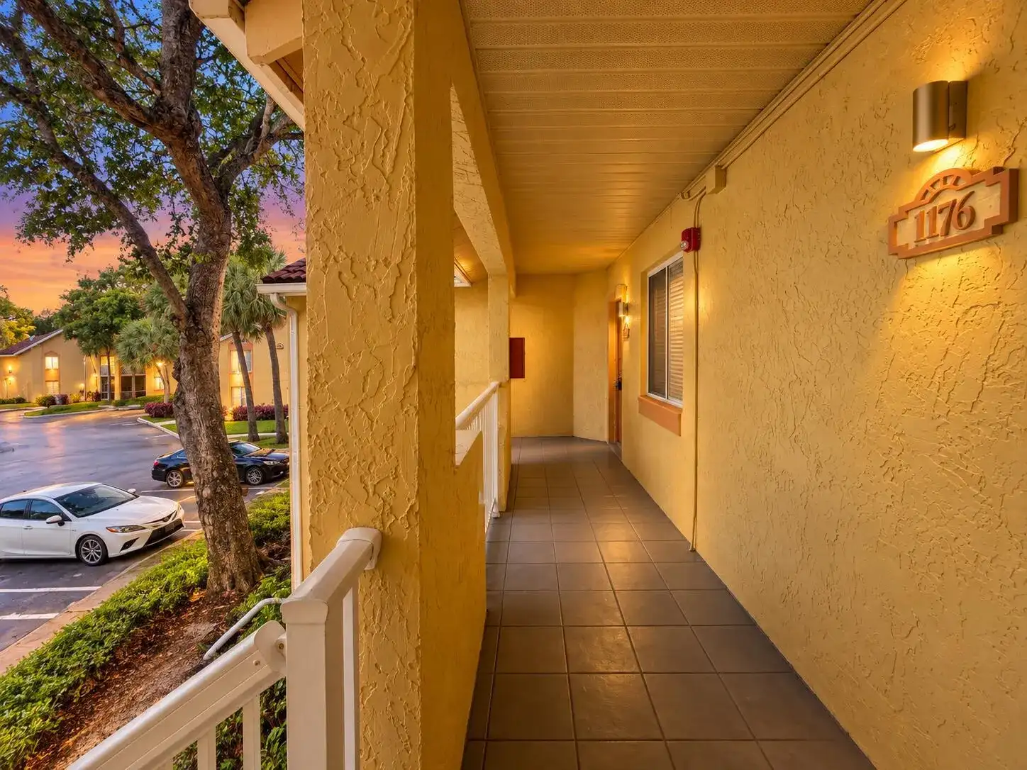 1172 CORAL CLUB Drive # 1172, Coral Springs FL 33071 photo 4