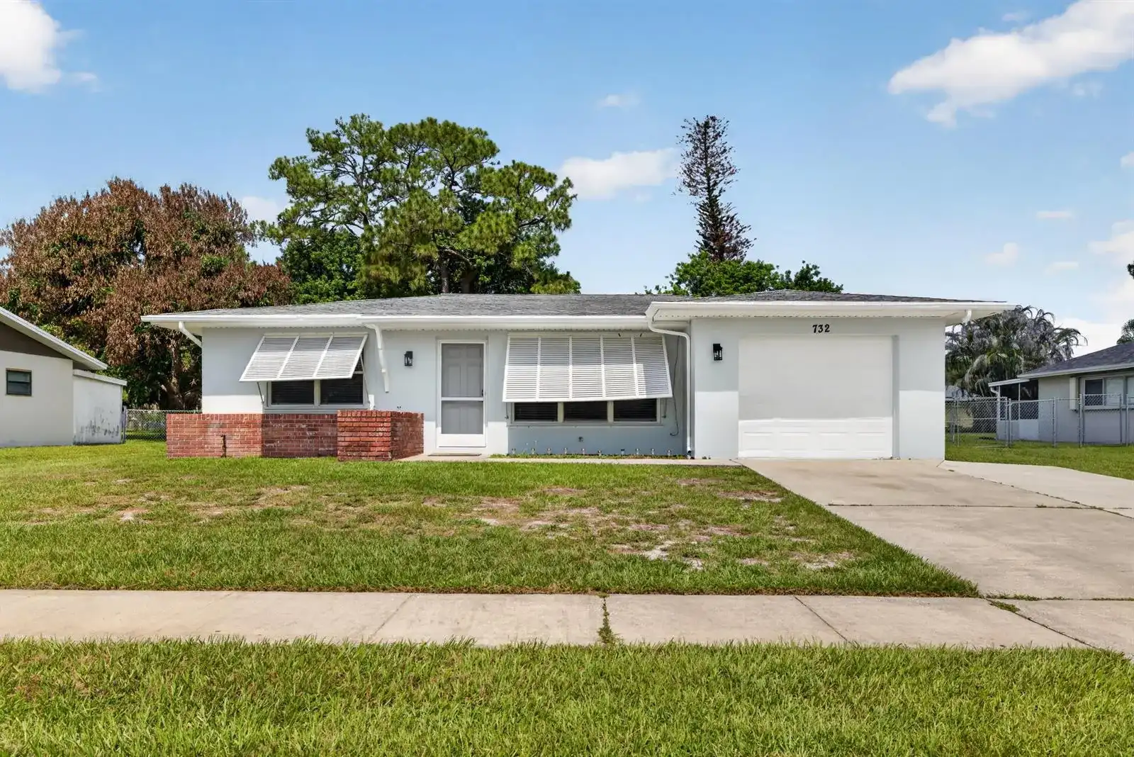 732 SW RAVENSWOOD Lane, Port St. Lucie FL 34983