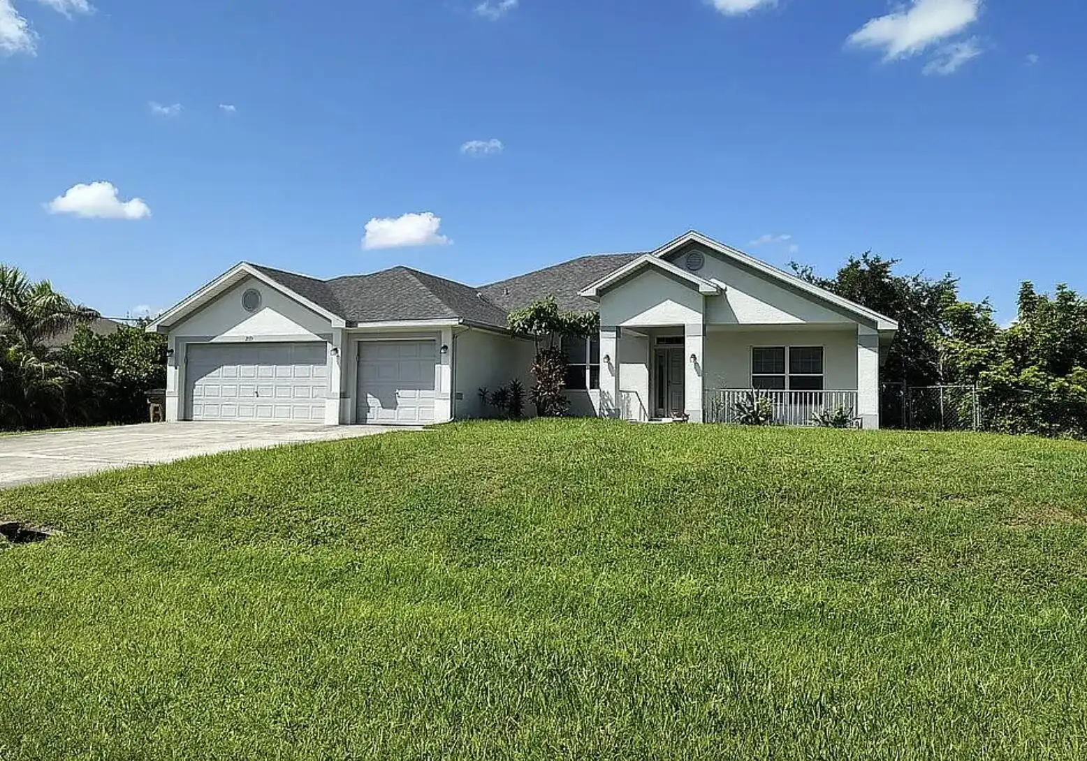 2019 Wanda Avenue N, Lehigh Acres FL 33971