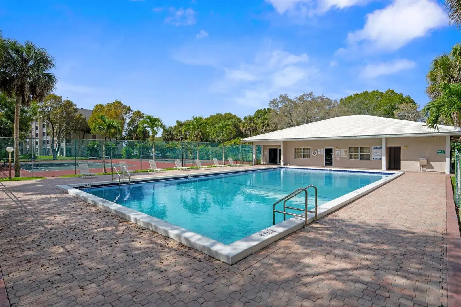 8735 RAMBLEWOOD Drive # 409, Coral Springs FL 33071