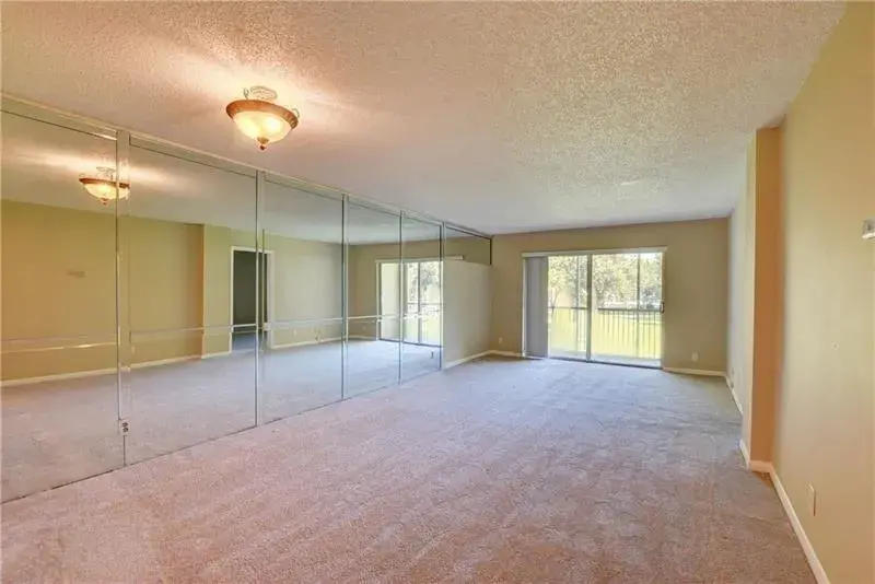 8735 RAMBLEWOOD Drive # 212, Coral Springs FL 33071